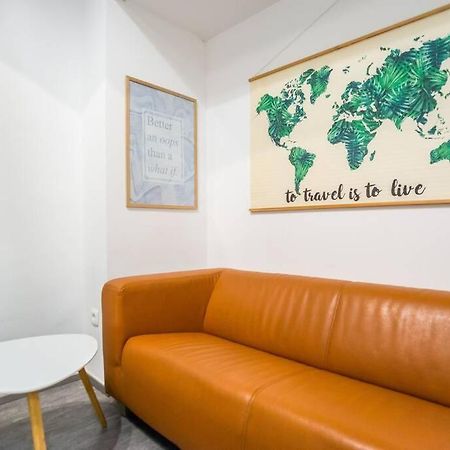 Apartma N'Poznam Tobacna Ljubljana Extérieur photo