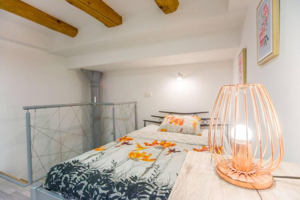 Apartma N'Poznam Tobacna Ljubljana Extérieur photo