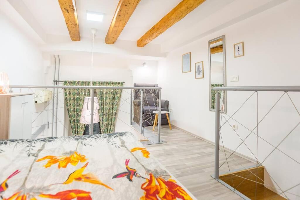 Apartma N'Poznam Tobacna Ljubljana Extérieur photo